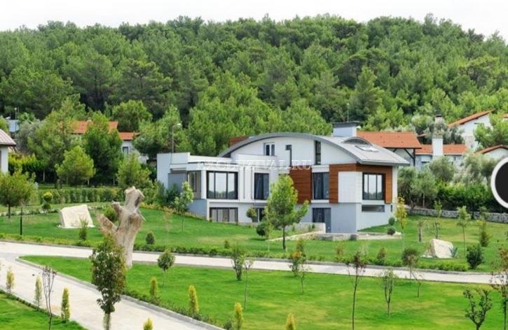 Luxury villa in Izmir
